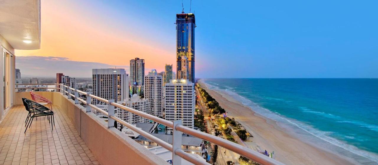 Zenith Ocean Front Apartments Голд-Кост Экстерьер фото