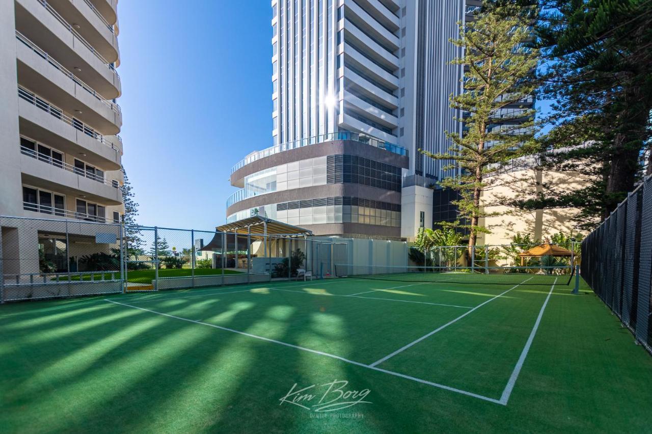 Zenith Ocean Front Apartments Голд-Кост Экстерьер фото