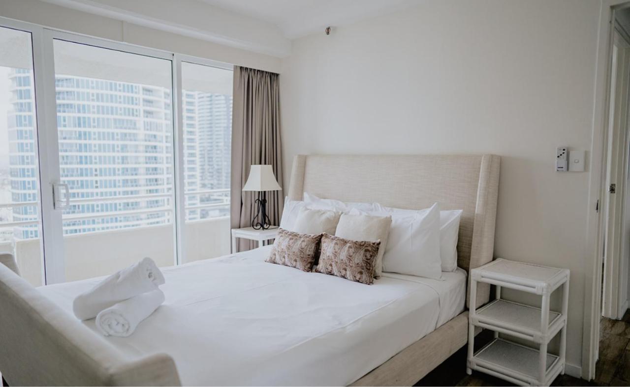 Zenith Ocean Front Apartments Голд-Кост Экстерьер фото