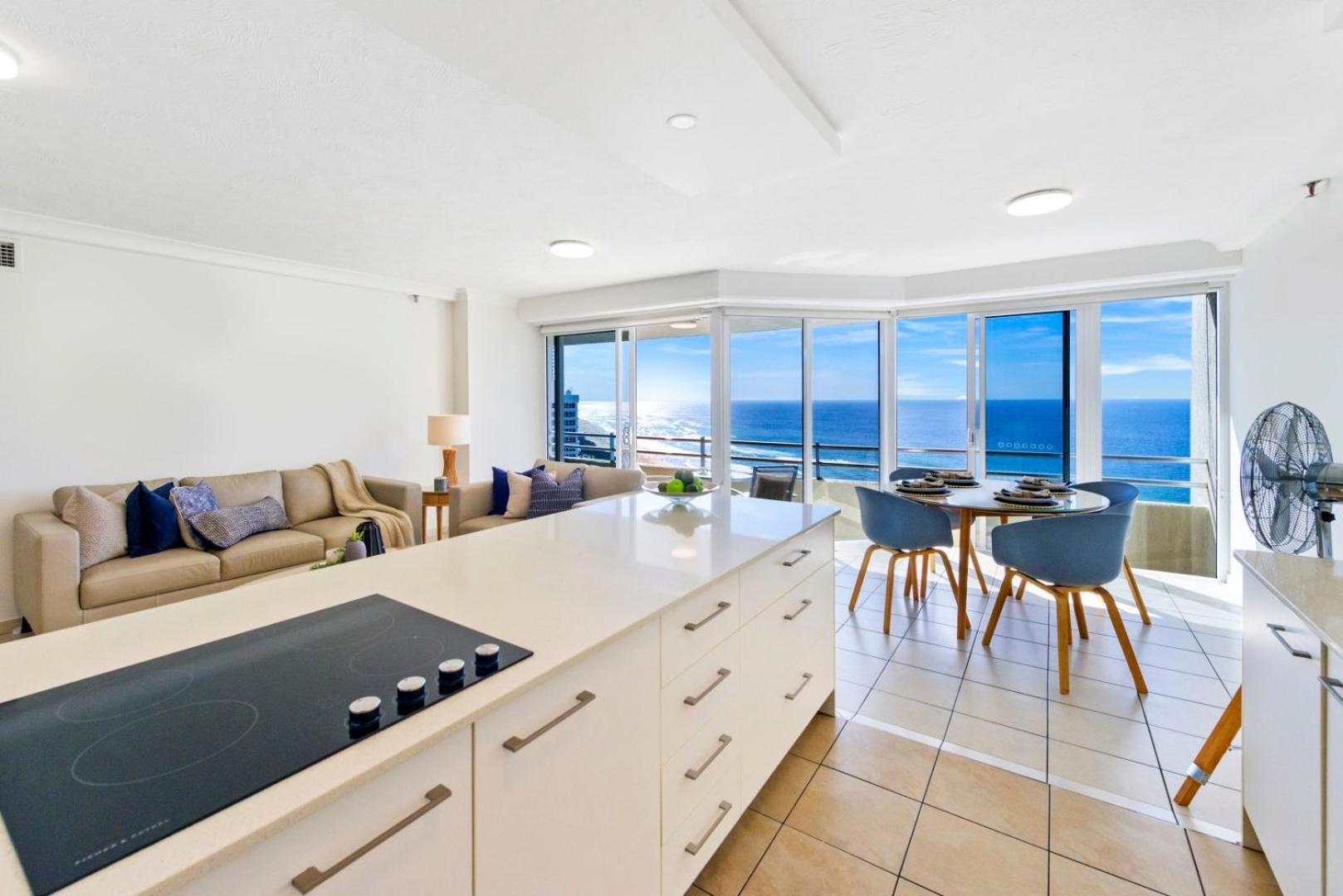 Zenith Ocean Front Apartments Голд-Кост Экстерьер фото