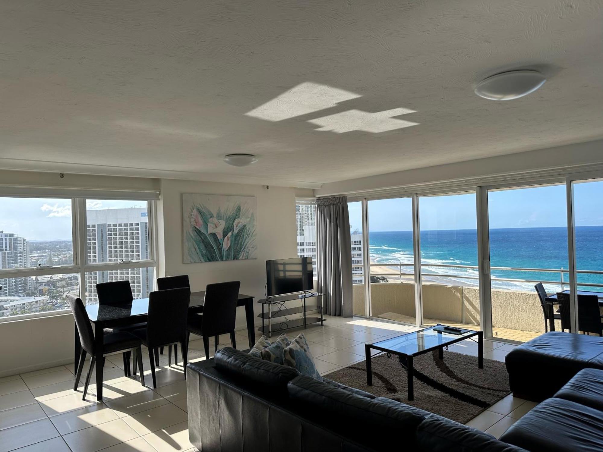 Zenith Ocean Front Apartments Голд-Кост Экстерьер фото