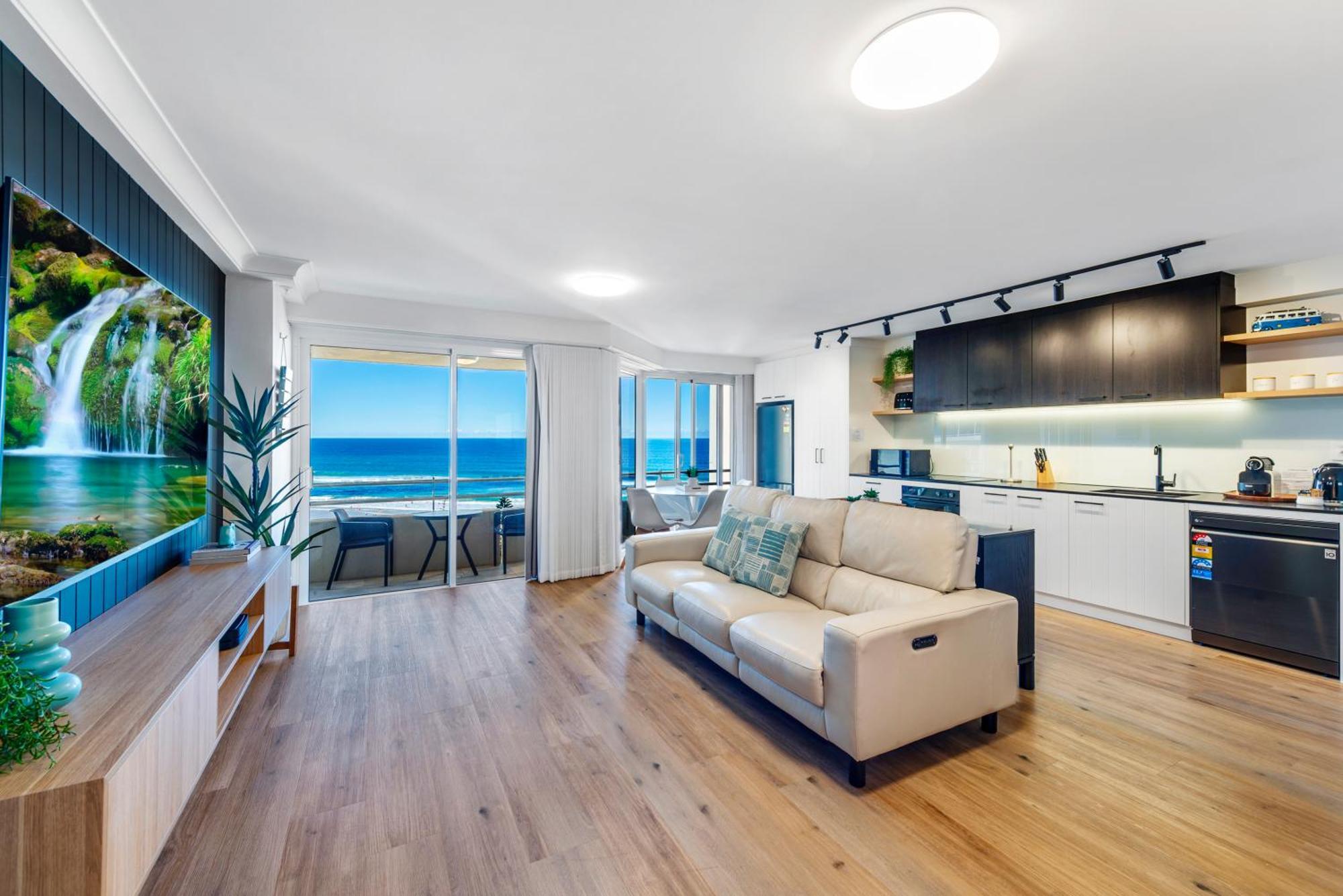 Zenith Ocean Front Apartments Голд-Кост Экстерьер фото