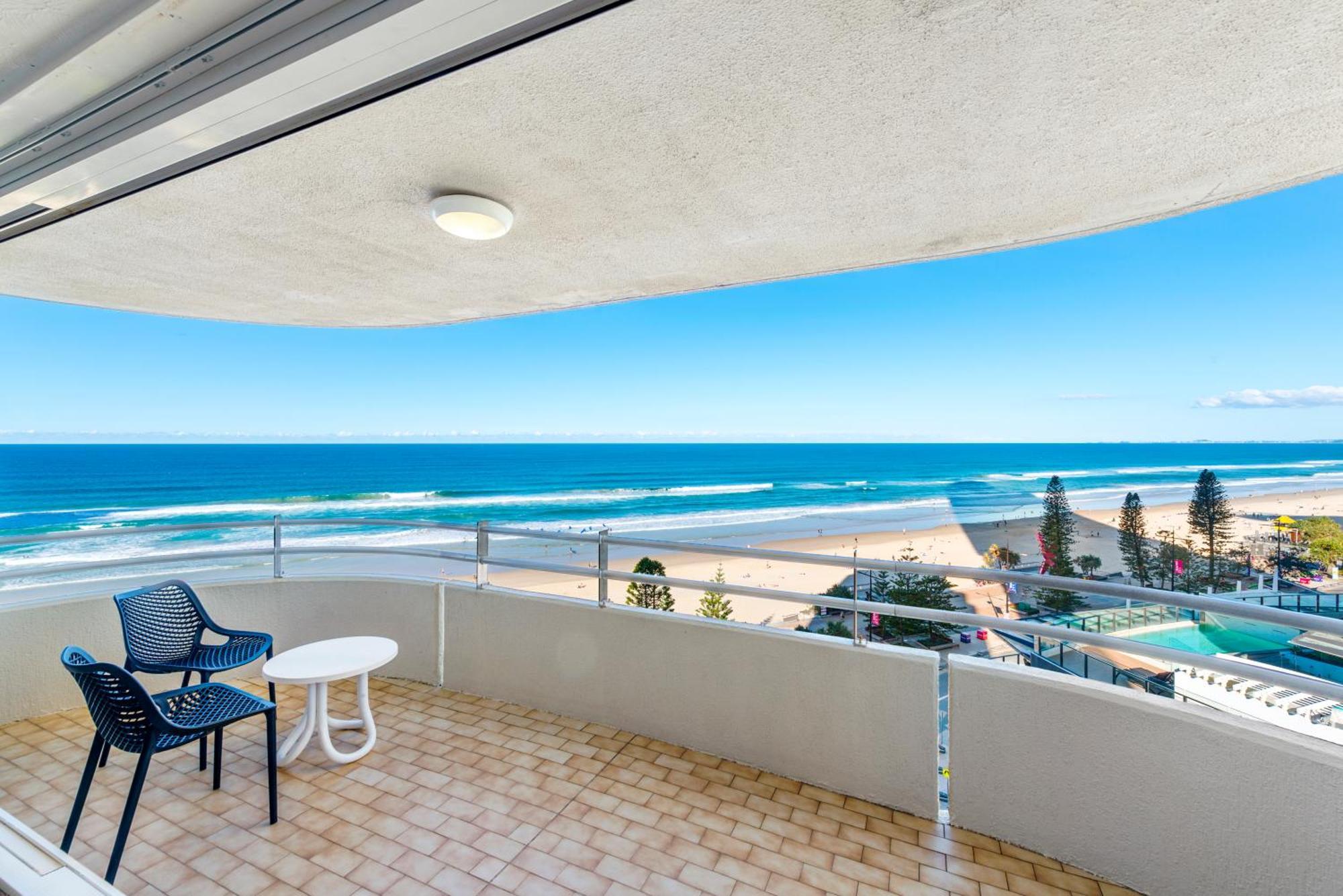 Zenith Ocean Front Apartments Голд-Кост Экстерьер фото